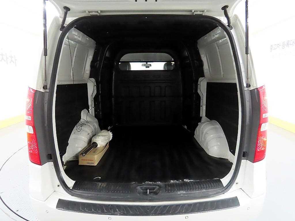 HYUNDAI Starex 2020 - Importación desde Corea - HF Imports Iquique - Foto 16