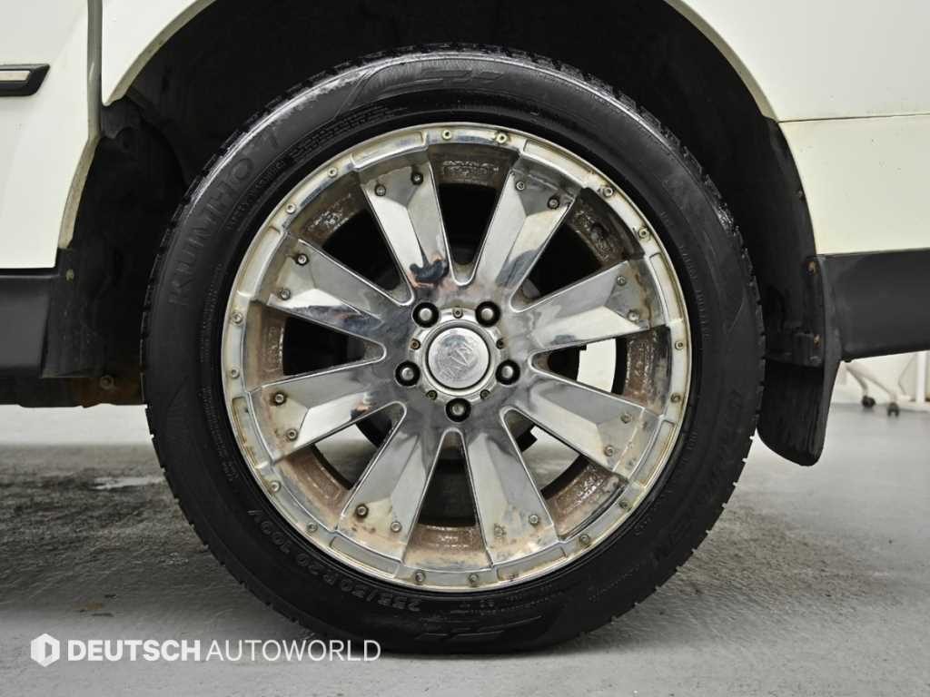 Ssangyong Korando - Vista 5