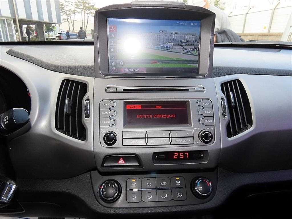 KIA Sportage 2016 Blanco - Importación desde Corea - HF Imports Iquique - Foto 13