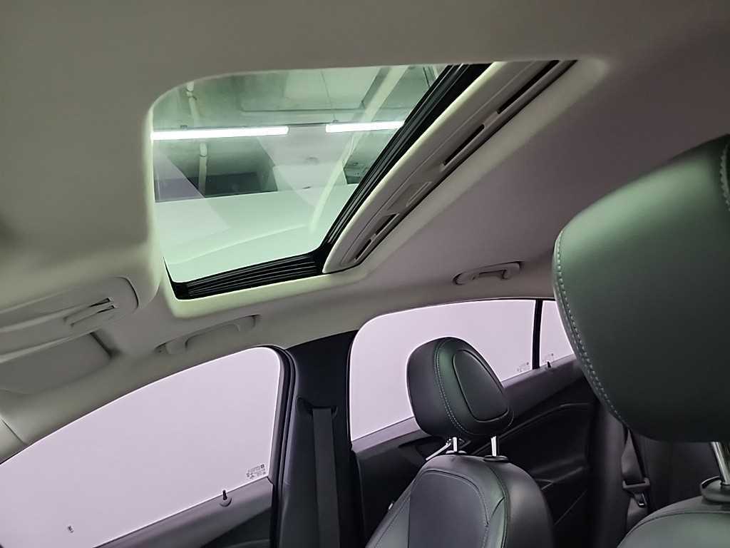 Chevrolet Cruise 2017 Blanco - Importación desde Corea - HF Imports Iquique - Foto 13