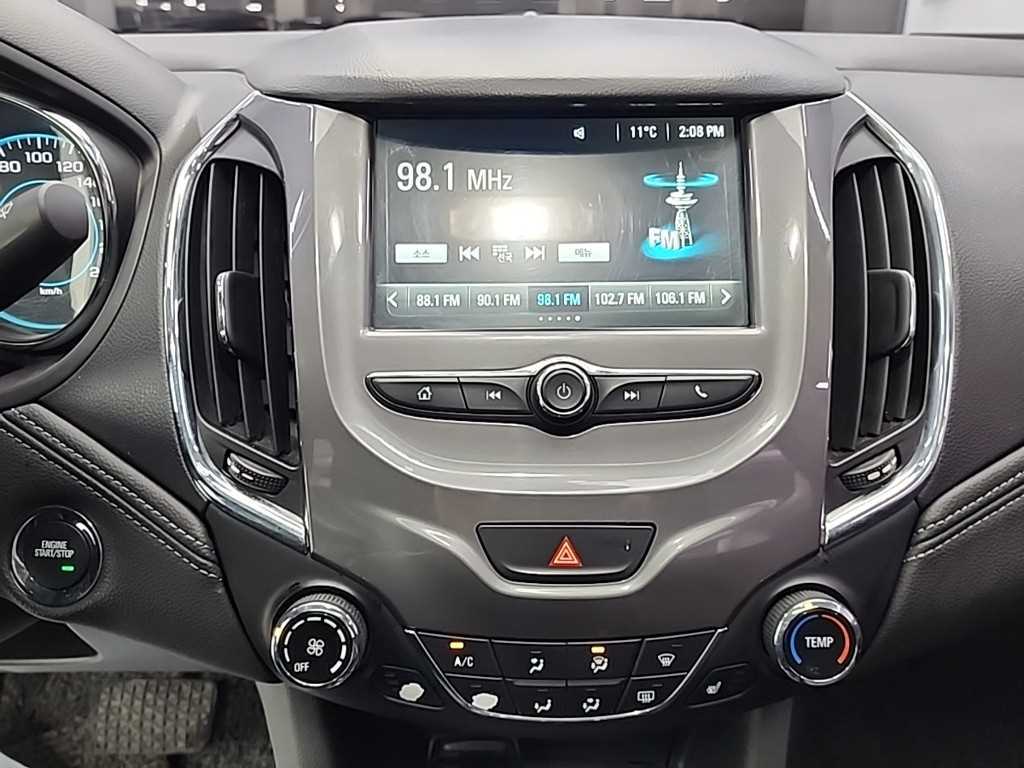 Chevrolet Cruise - Vista 10