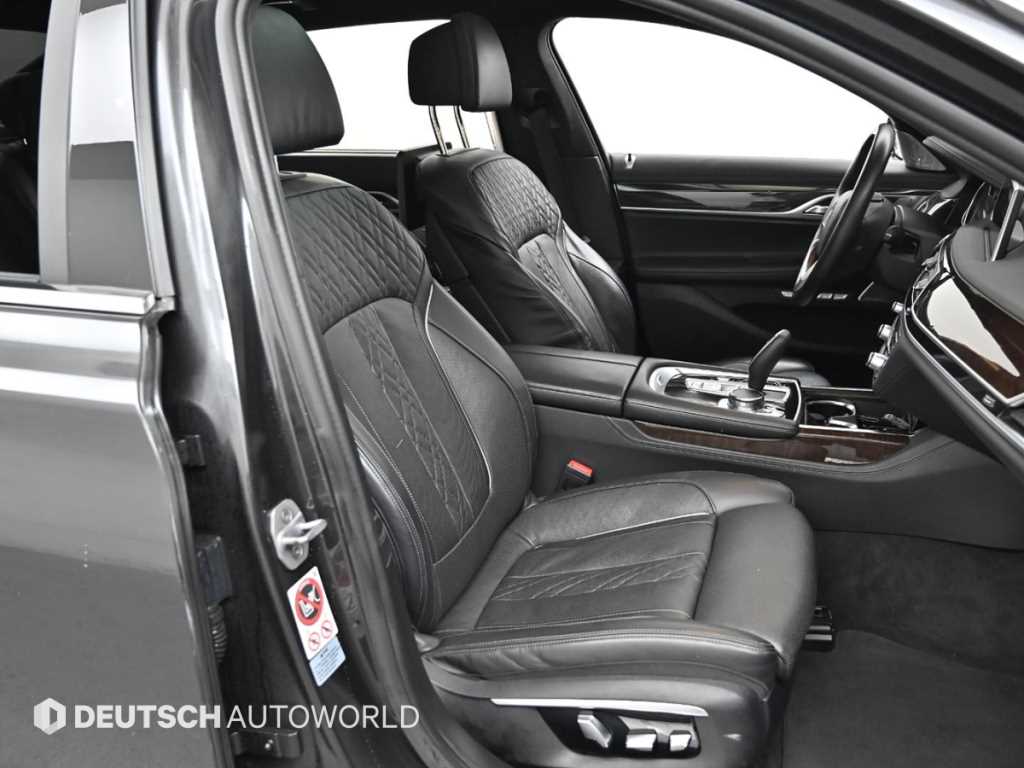 BMW 7 Series - Vista 10