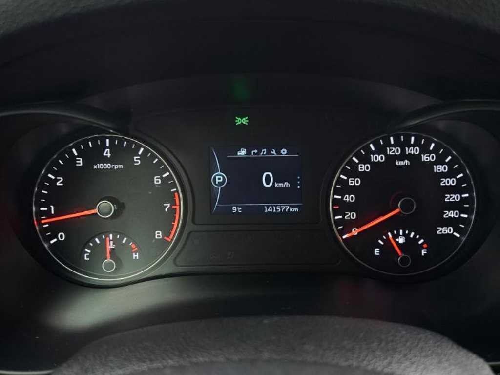 KIA K5 - Vista 7