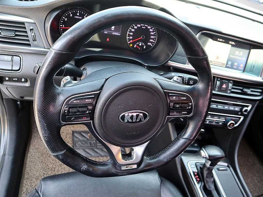 KIA K5 - Vista 8