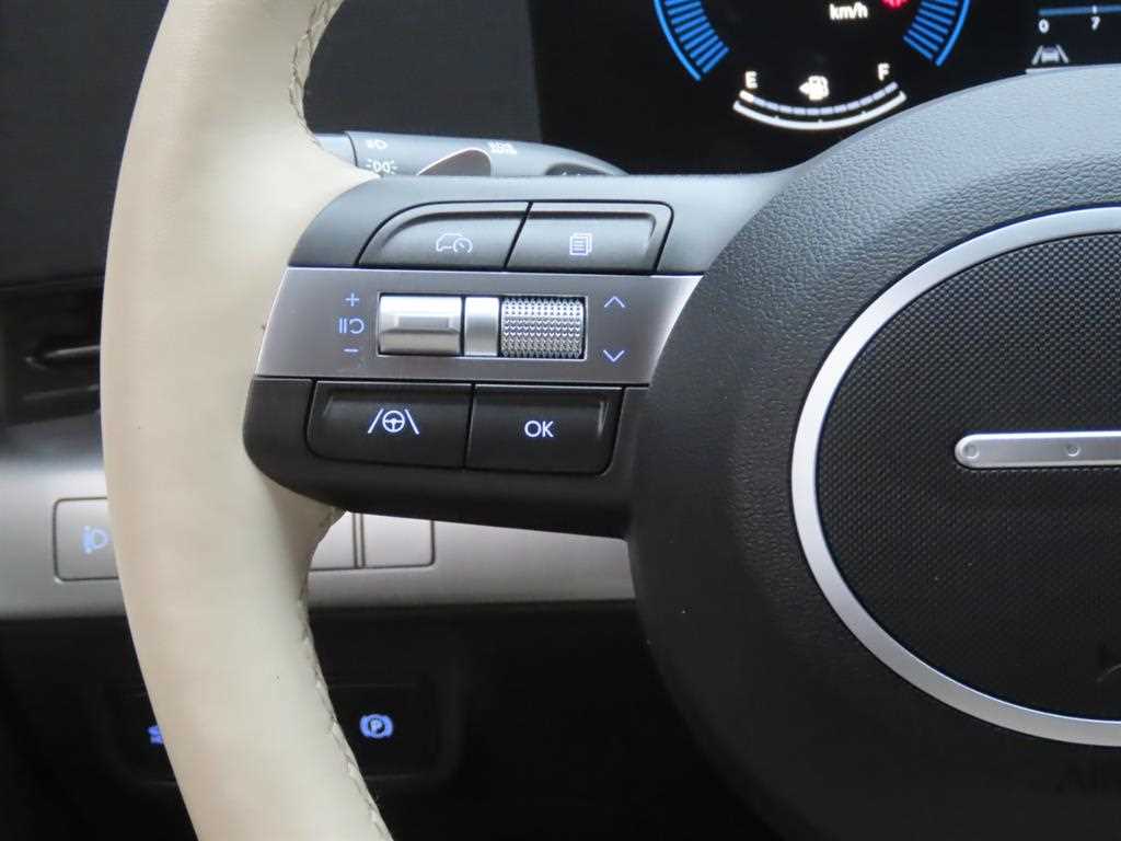 HYUNDAI Kona - Vista 11