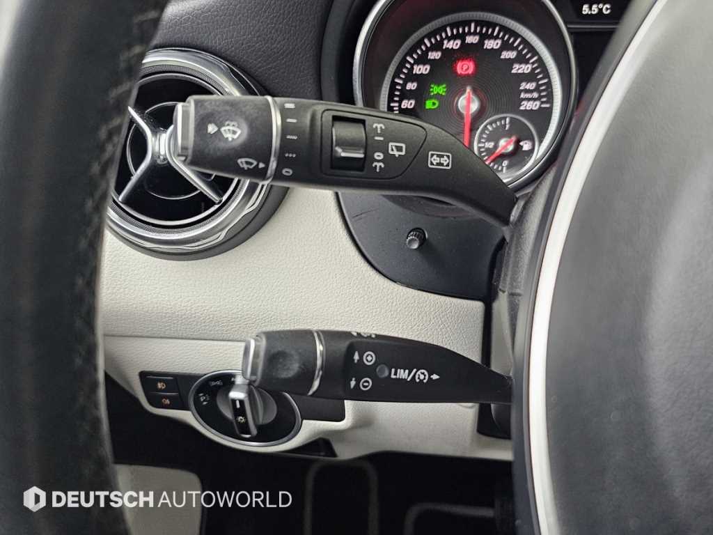 Mercedes Benz GLA Class 2019 - Importación desde Corea - HF Imports Iquique - Foto 17