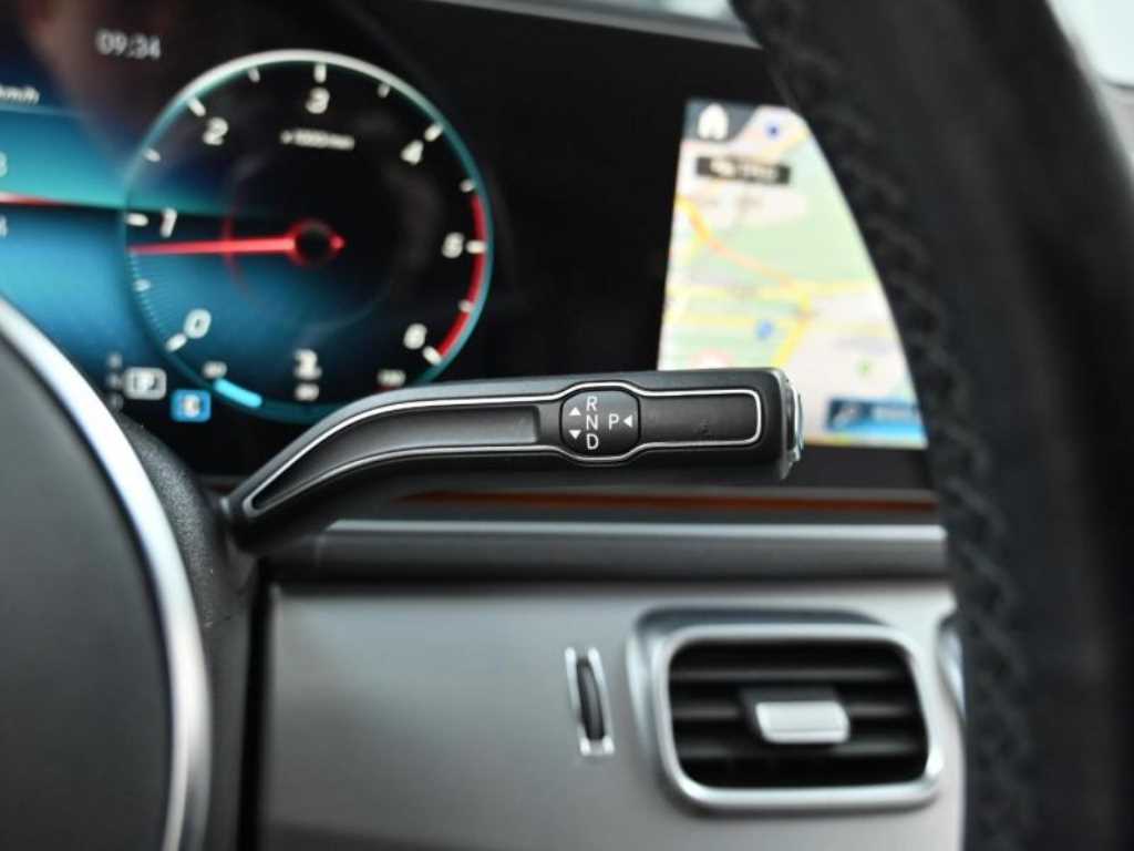 Mercedes Benz GLE Class - Vista 9