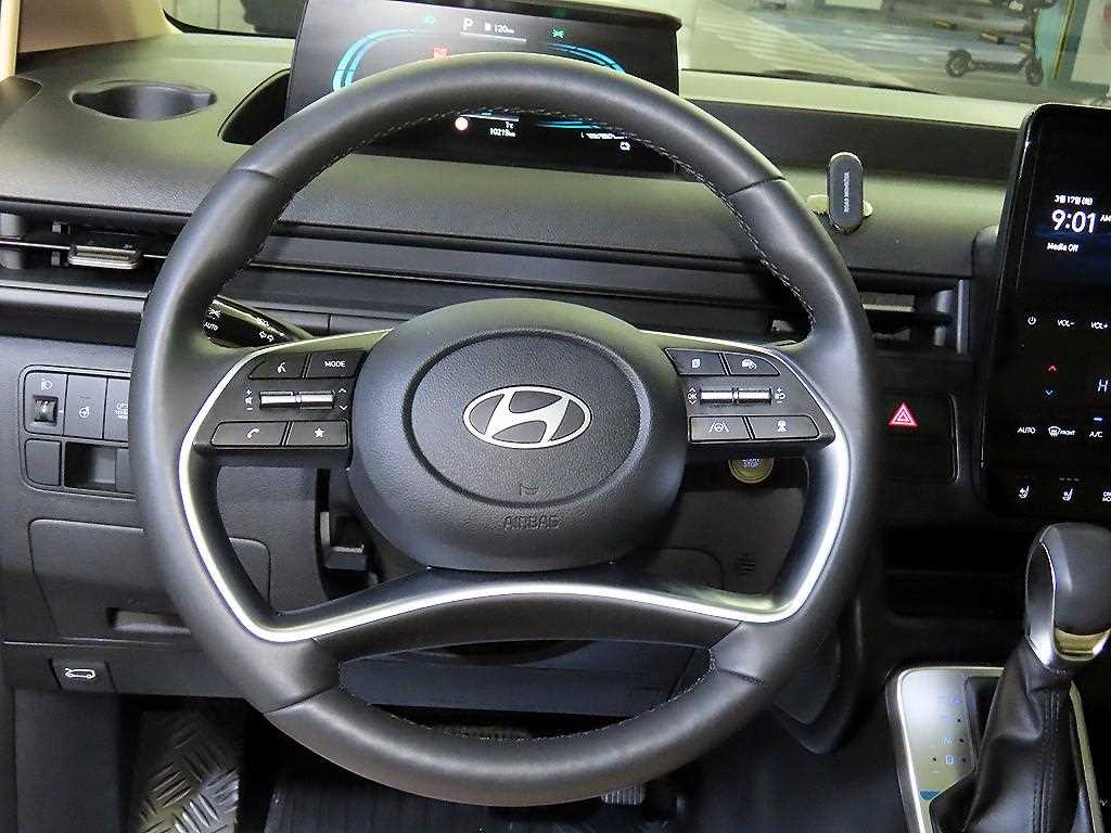 HYUNDAI Staria - Vista 8
