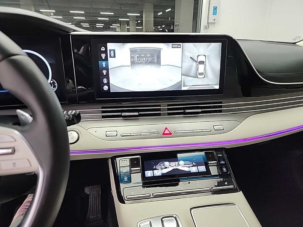 HYUNDAI Grandeur - Vista 10