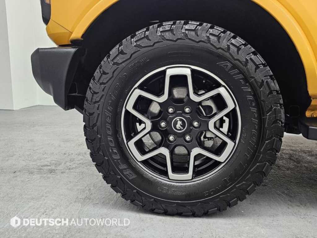 Ford Bronco - Vista 5