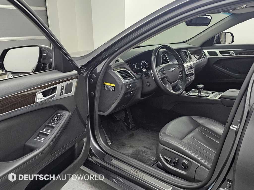 Genesis G80 - Vista 11