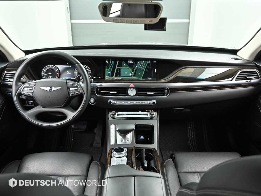 Genesis G90 - Vista 7