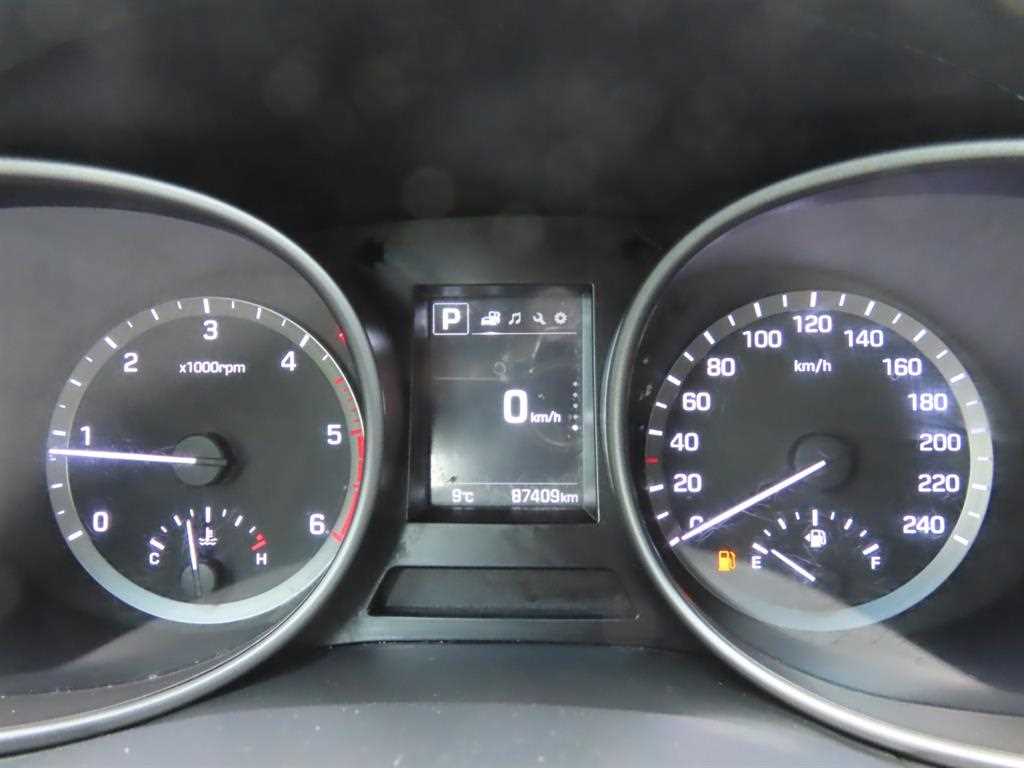 HYUNDAI Santa Fe - Vista 9