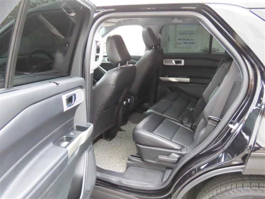 Ford Explorer 2021 Negro - Importación desde Corea - HF Imports Iquique - Foto 14