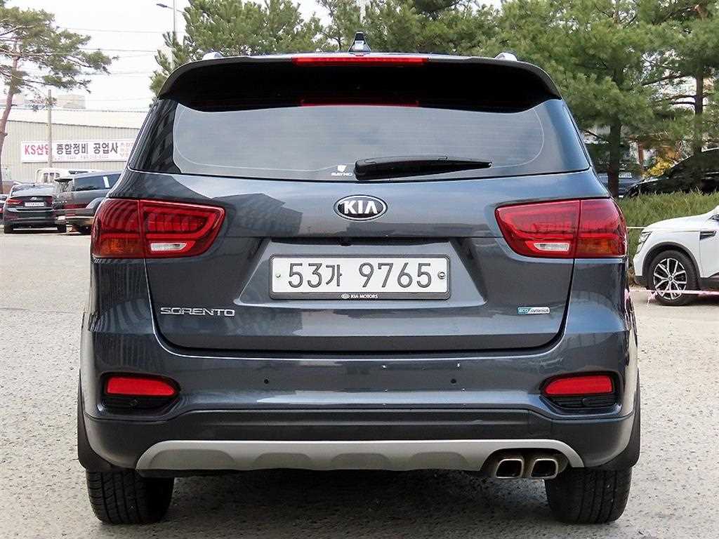KIA Sorento - Vista 4