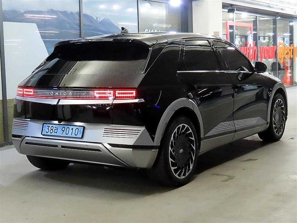 HYUNDAI Ioniq 5 - Vista 4