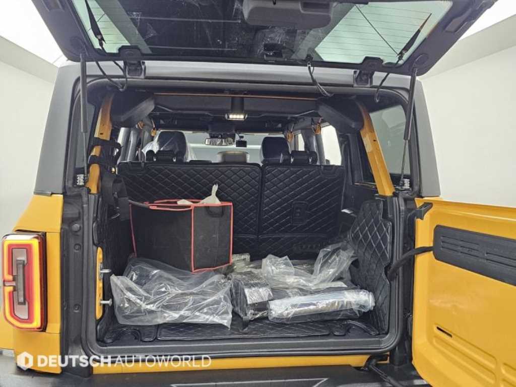 Ford Bronco 2022 Amarillo - Importación desde Corea - HF Imports Iquique - Foto 19