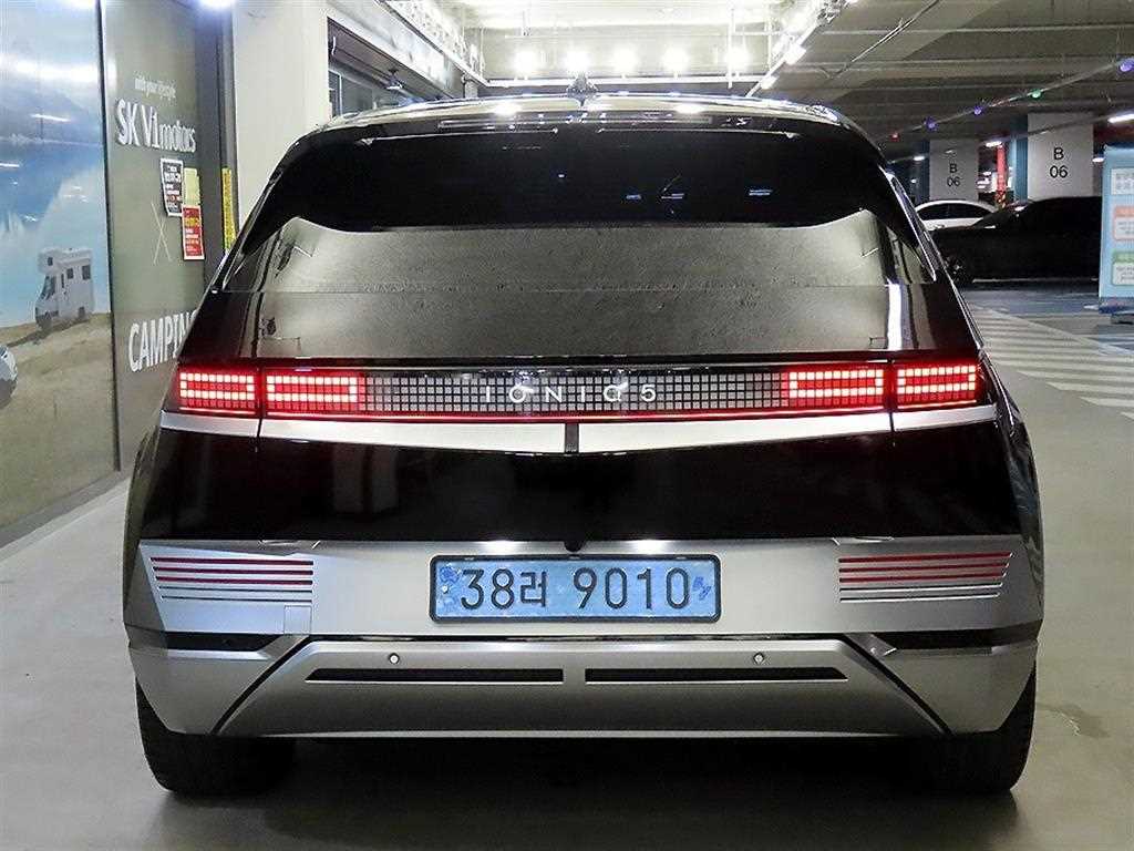 HYUNDAI Ioniq 5 - Vista 5