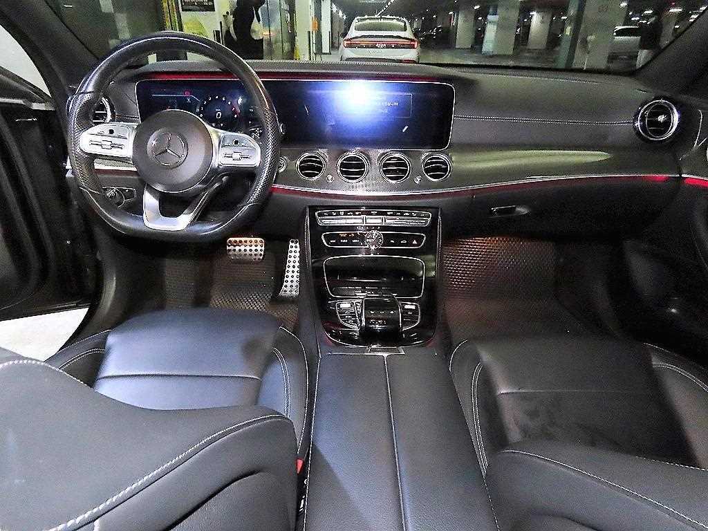 Mercedes Benz E class - Vista 10