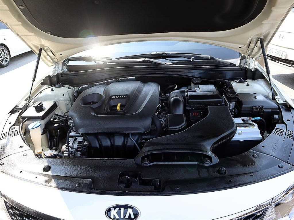 KIA K5 2016 Blanco - Importación desde Corea - HF Imports Iquique - Foto 18