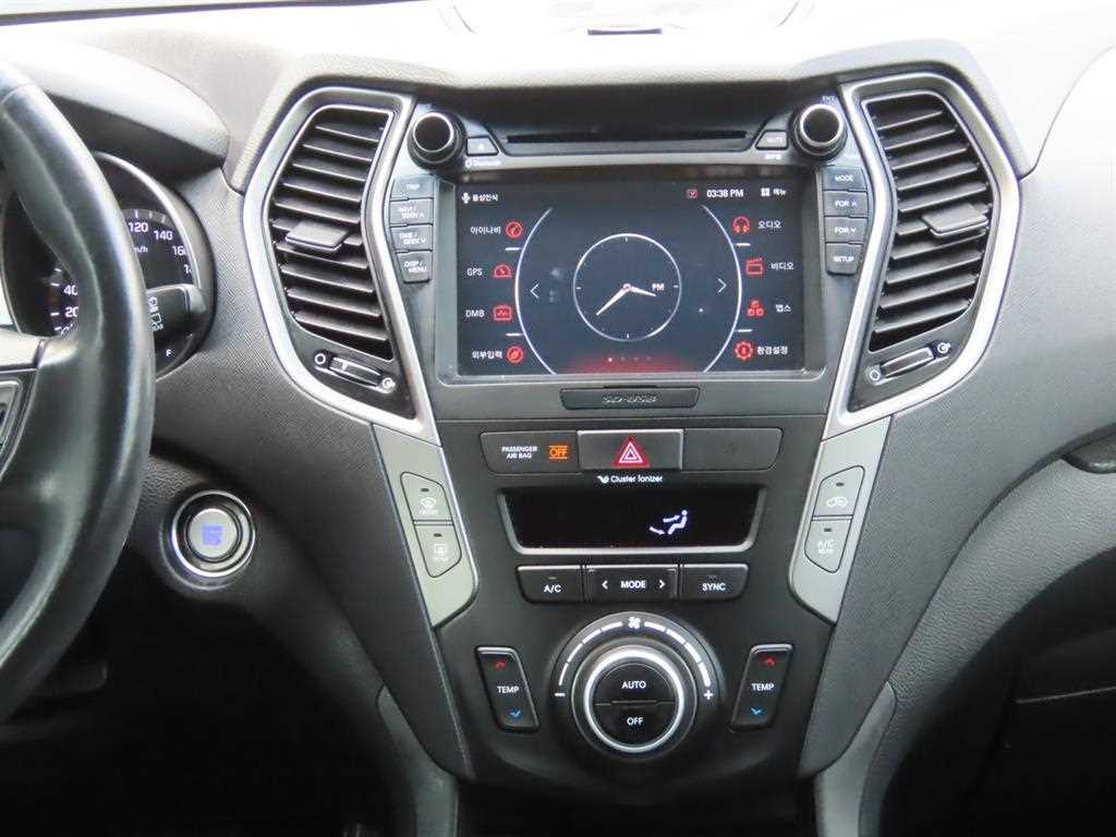 HYUNDAI Santa Fe - Vista 10