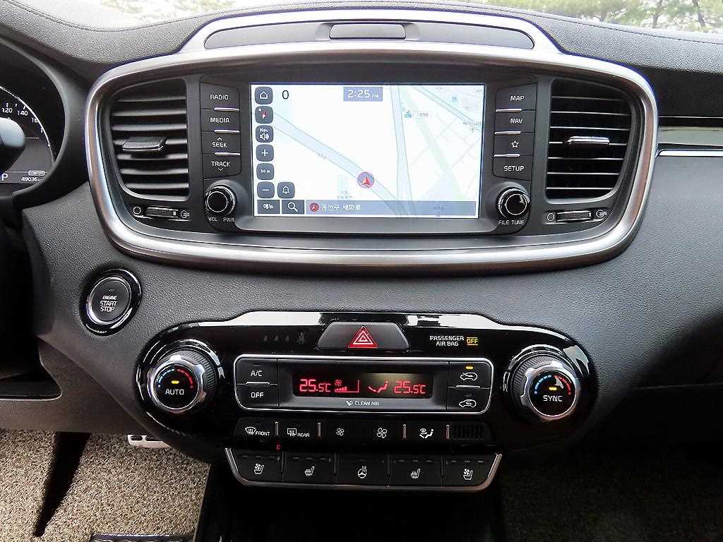 KIA Sorento - Vista 12