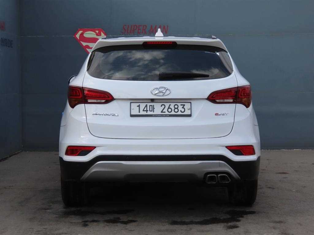 HYUNDAI Santa Fe - Vista 4
