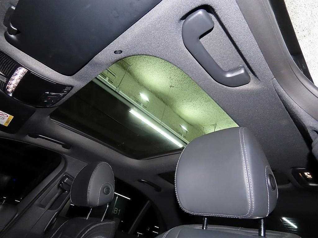 Mercedes Benz E class 2020 Negro - Importación desde Corea - HF Imports Iquique - Foto 15