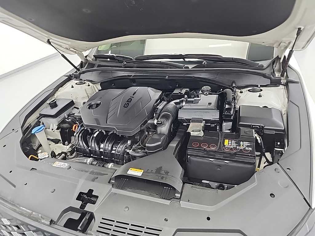 HYUNDAI Grandeur - Vista 5