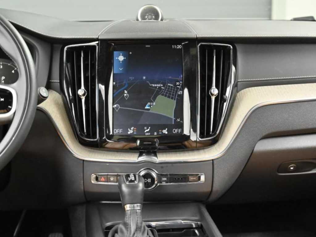 Volvo XC60 2019 Blanco - Importación desde Corea - HF Imports Iquique - Foto 14