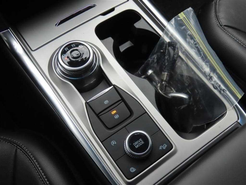 Ford Explorer - Vista 6