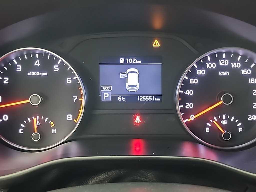 KIA Sportage - Vista 6