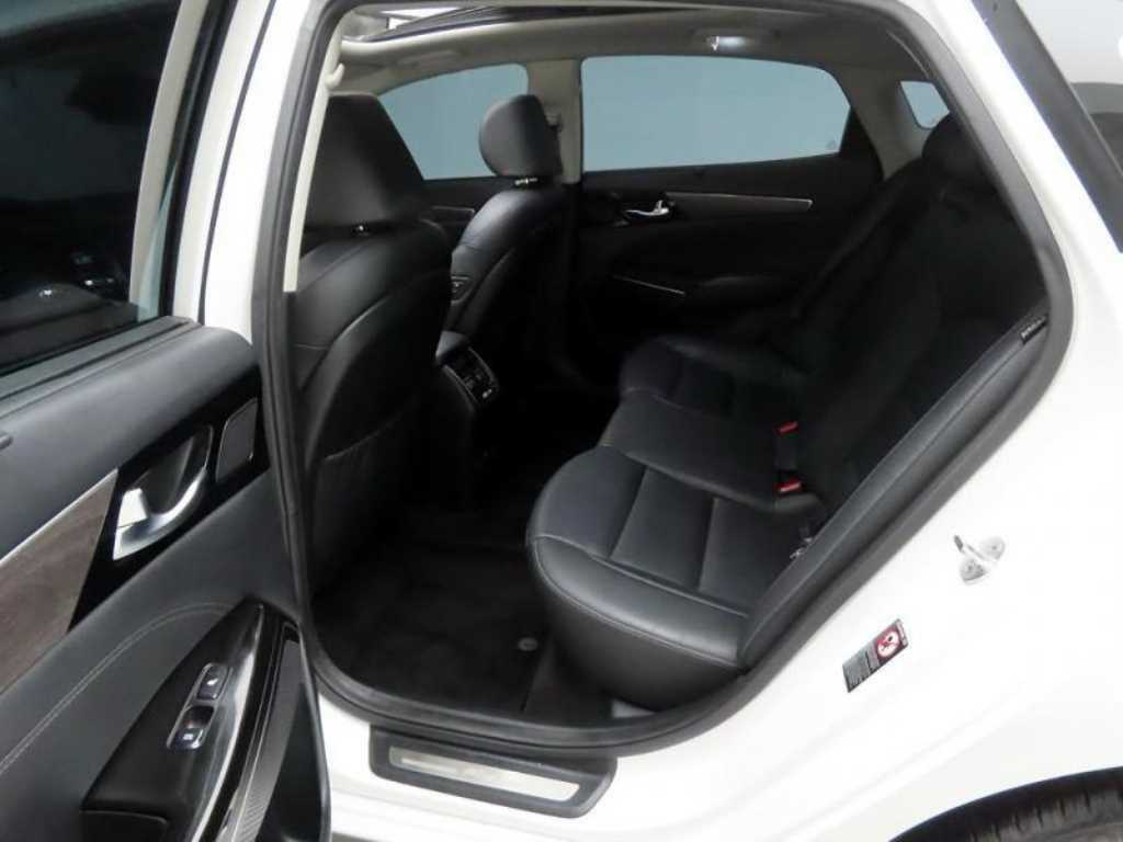 KIA K7 - Vista 10