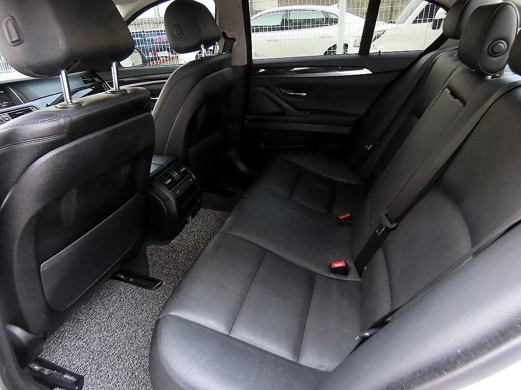 BMW 5 Series - Vista 6