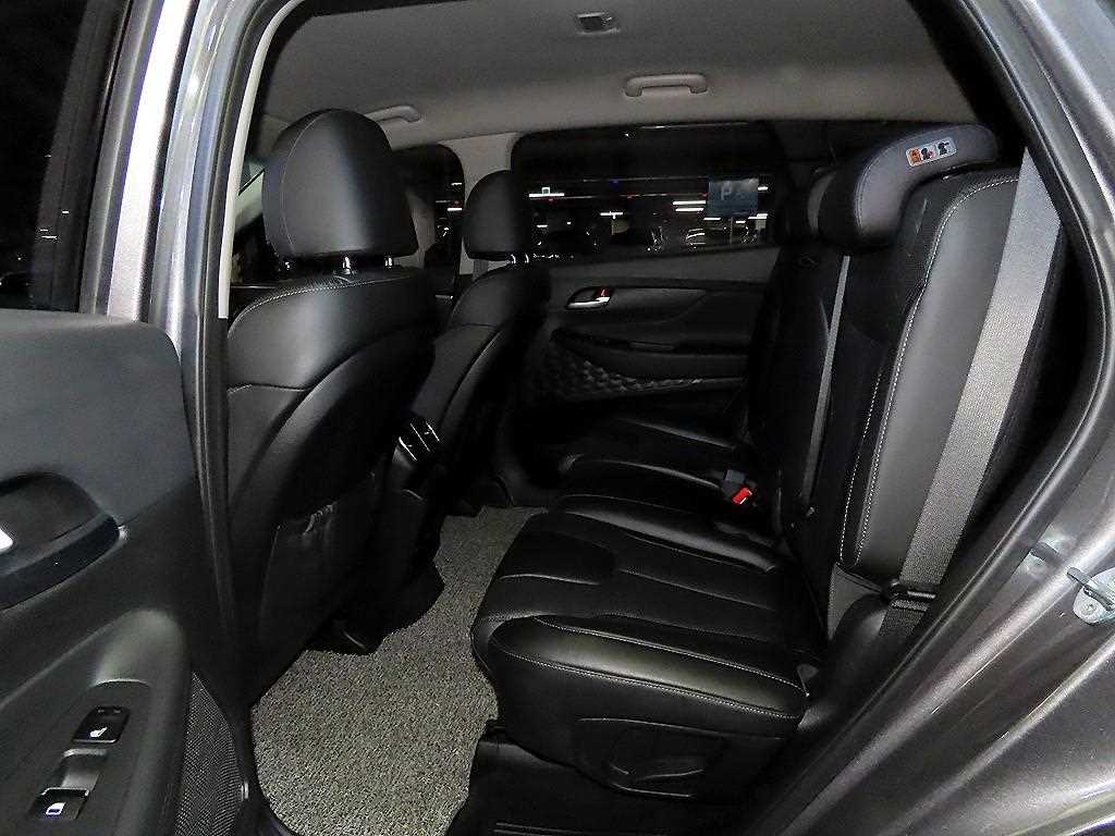 HYUNDAI Santa Fe - Vista 7