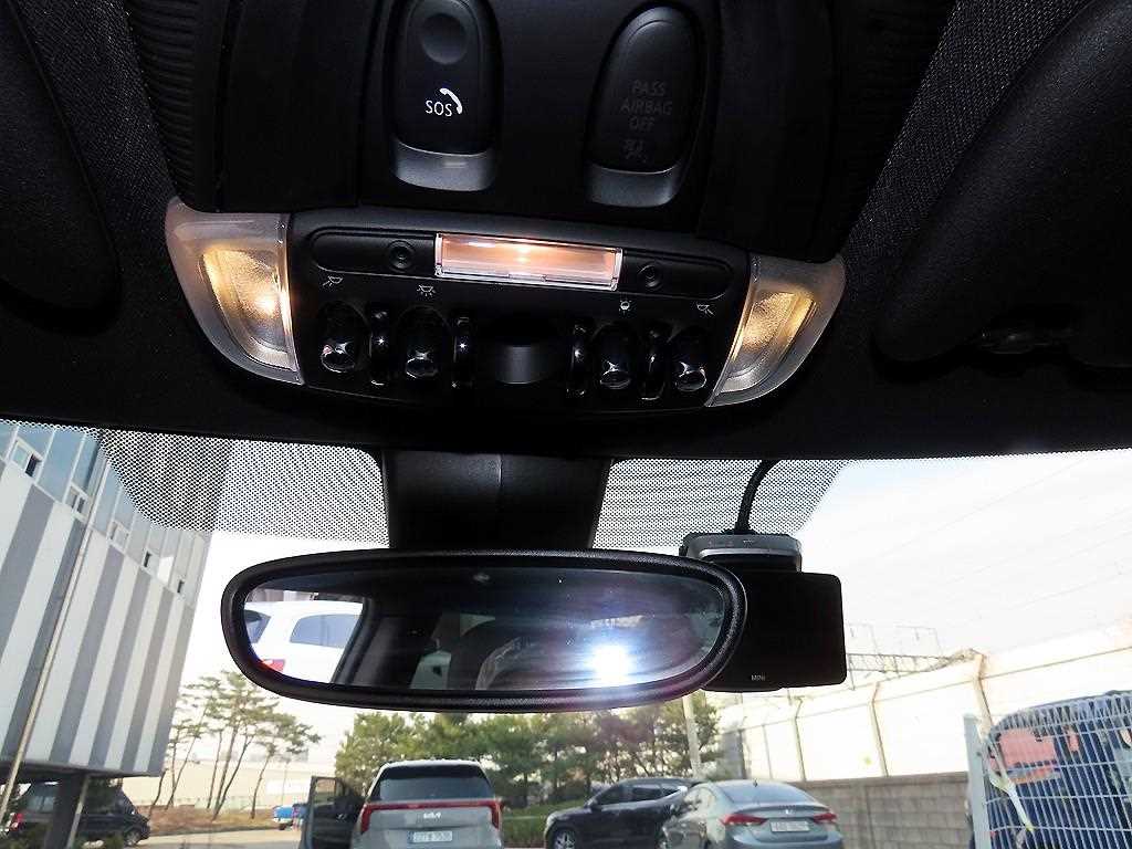 Mini Cooper Electric 2024 Gris - Importación desde Corea - HF Imports Iquique - Foto 17