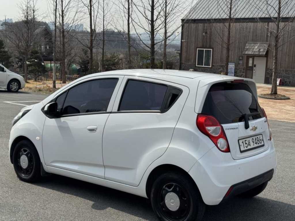 Chevrolet Spark - Vista 4