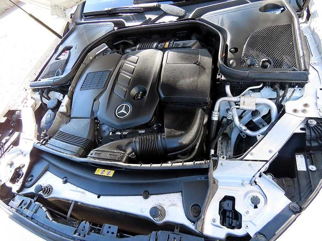 Mercedes Benz CLS Class 2019 Blanco - Importación desde Corea - HF Imports Iquique - Foto 19