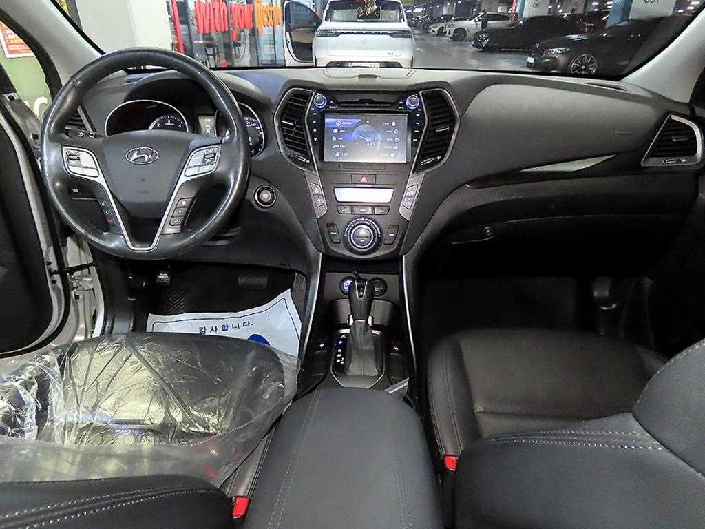 HYUNDAI Santa Fe - Vista 10