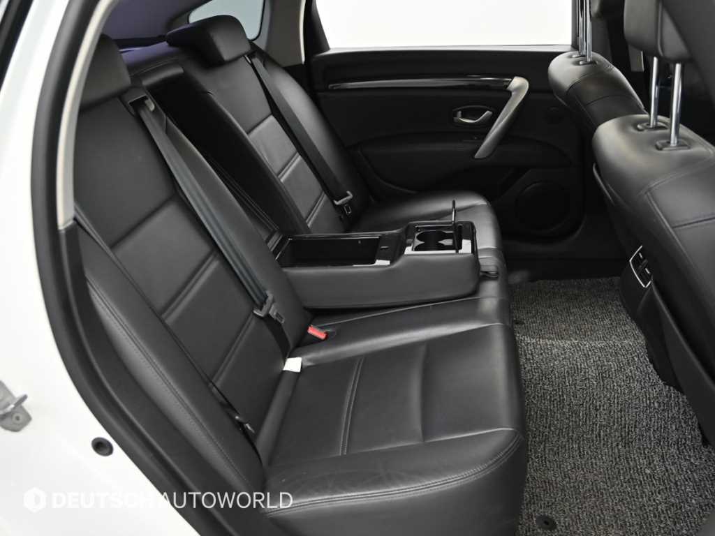 SAMSUNG SM7 - Vista 12