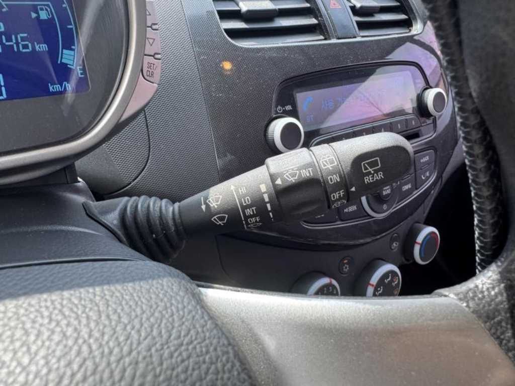 Chevrolet Spark - Vista 11