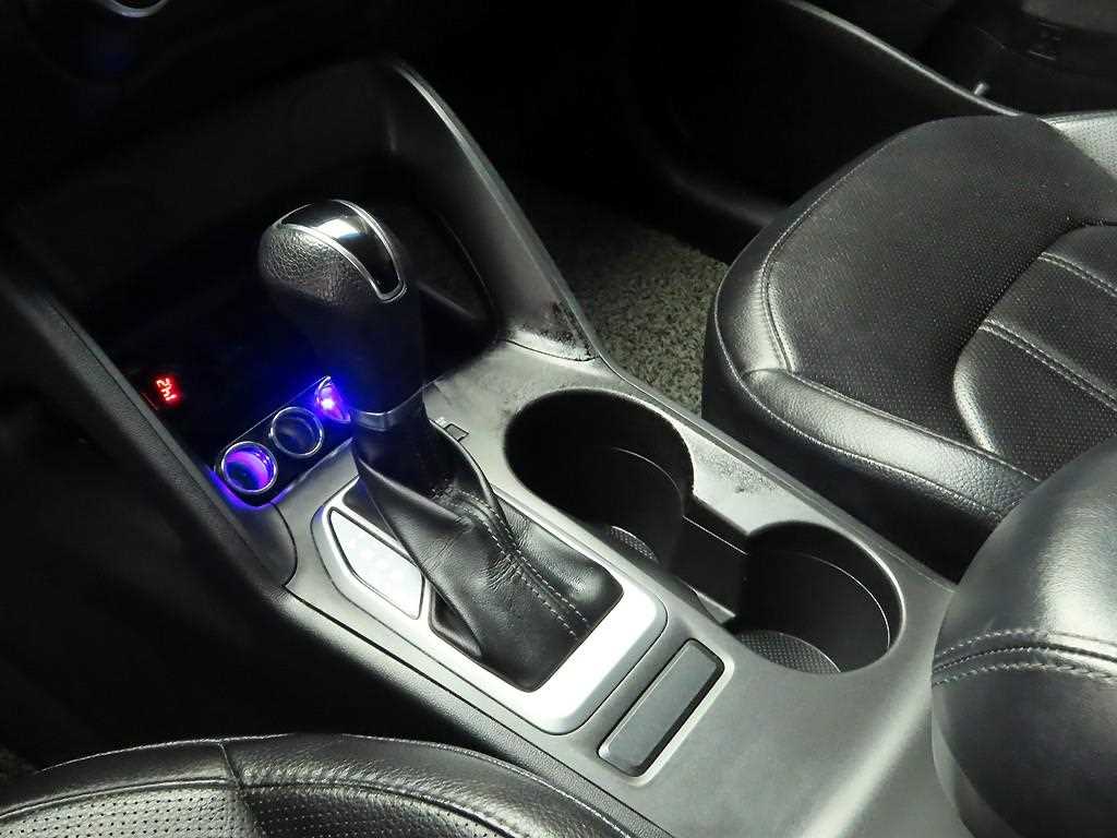 HYUNDAI Tucson - Vista 11