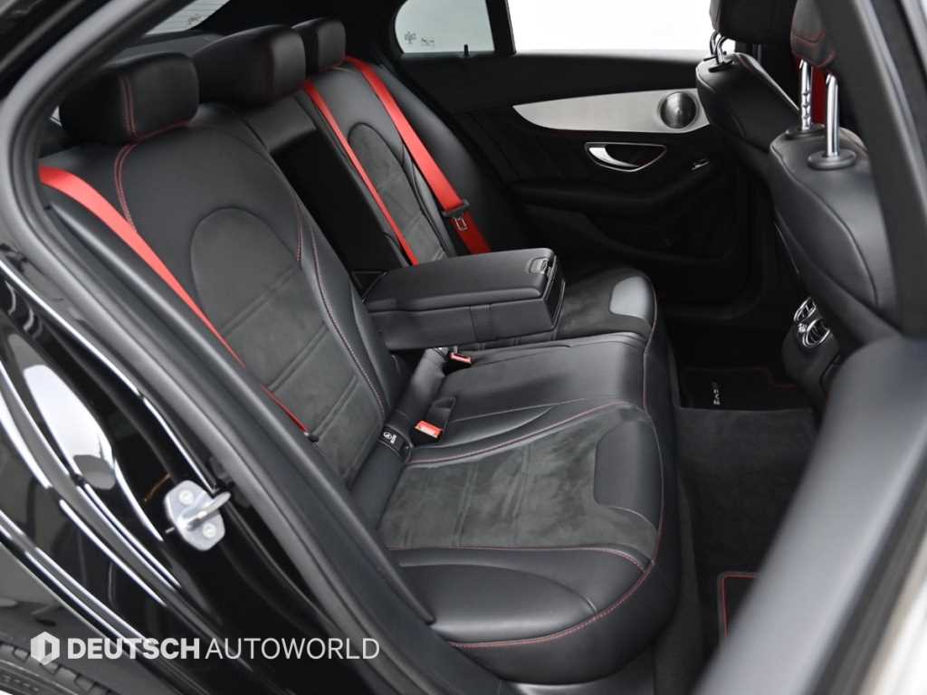 Mercedes Benz C Class - Vista 12