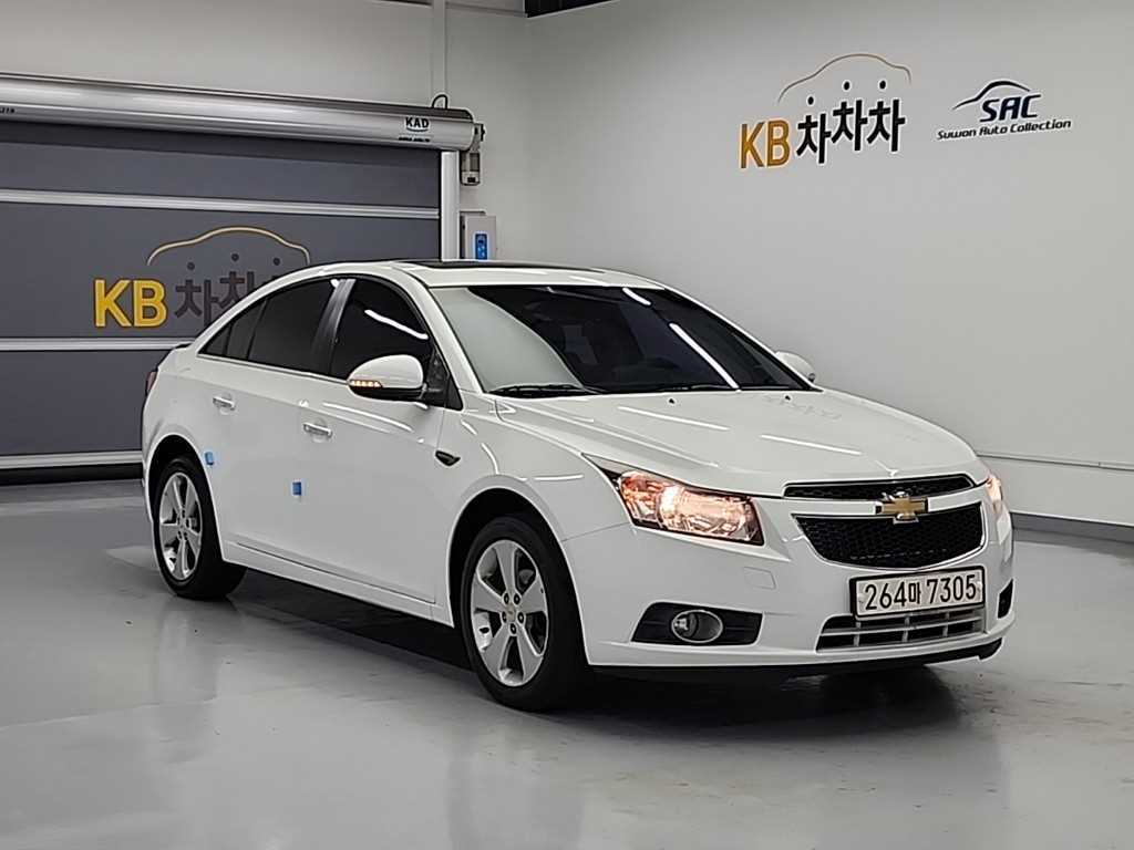 Chevrolet Cruise - Vista 4