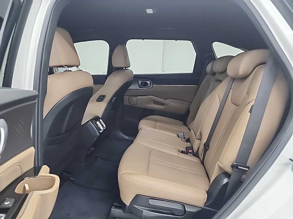 KIA Sorento - Vista 12