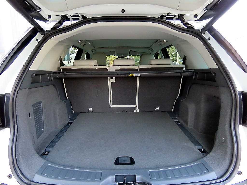 Land Rover Discovery Sports 2019 Blanco - Importación desde Corea - HF Imports Iquique - Foto 18