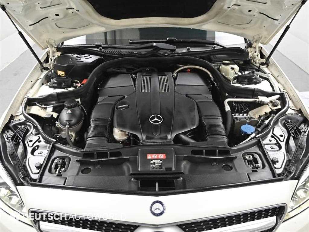 Mercedes Benz CLS Class - Vista 6