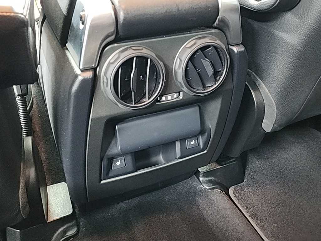 Land Rover Discovery 2015 Blanco - Importación desde Corea - HF Imports Iquique - Foto 13