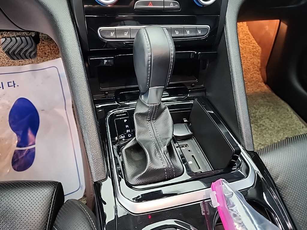 SAMSUNG SM6 - Vista 8