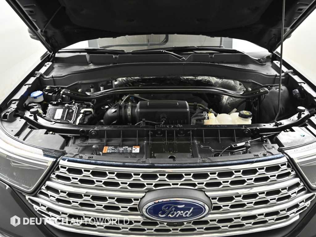 Ford Explorer - Vista 6